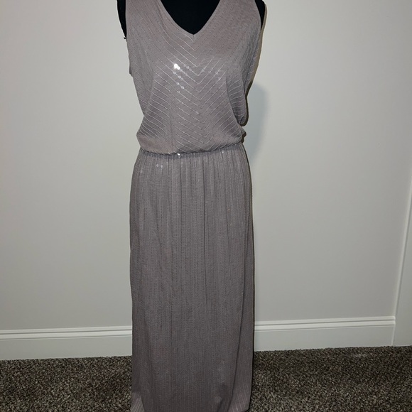 Garnet Hill Elegant Sleeveless Grey Sequin Dress Size Small - Picture 2 of 7